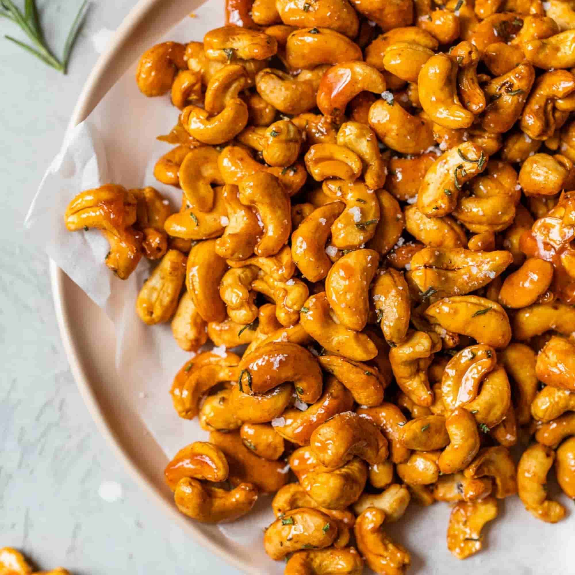 Rose-Honey Glazed Cashews 50 Gm