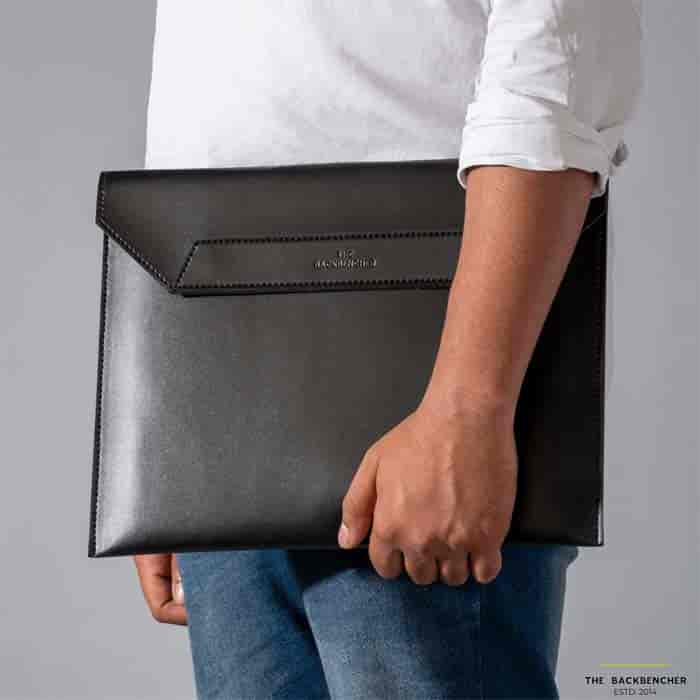 Backbencher Tbbls04_Blk Manhattan Laptop Sleeve