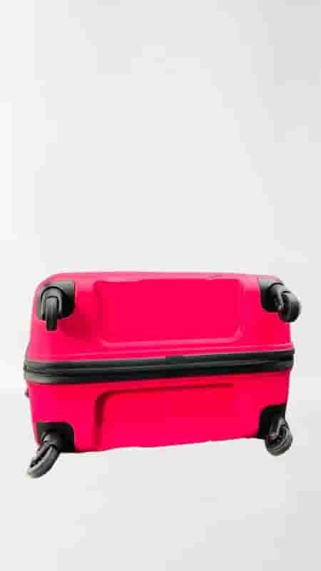 American Tourister Tuscon DZ Spinner � Raspberry (55 cm)